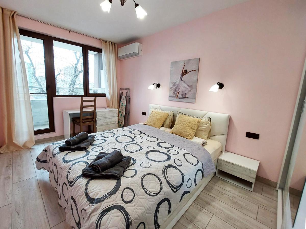 Апартаменти За Гости Делукс Burgas Bagian luar foto