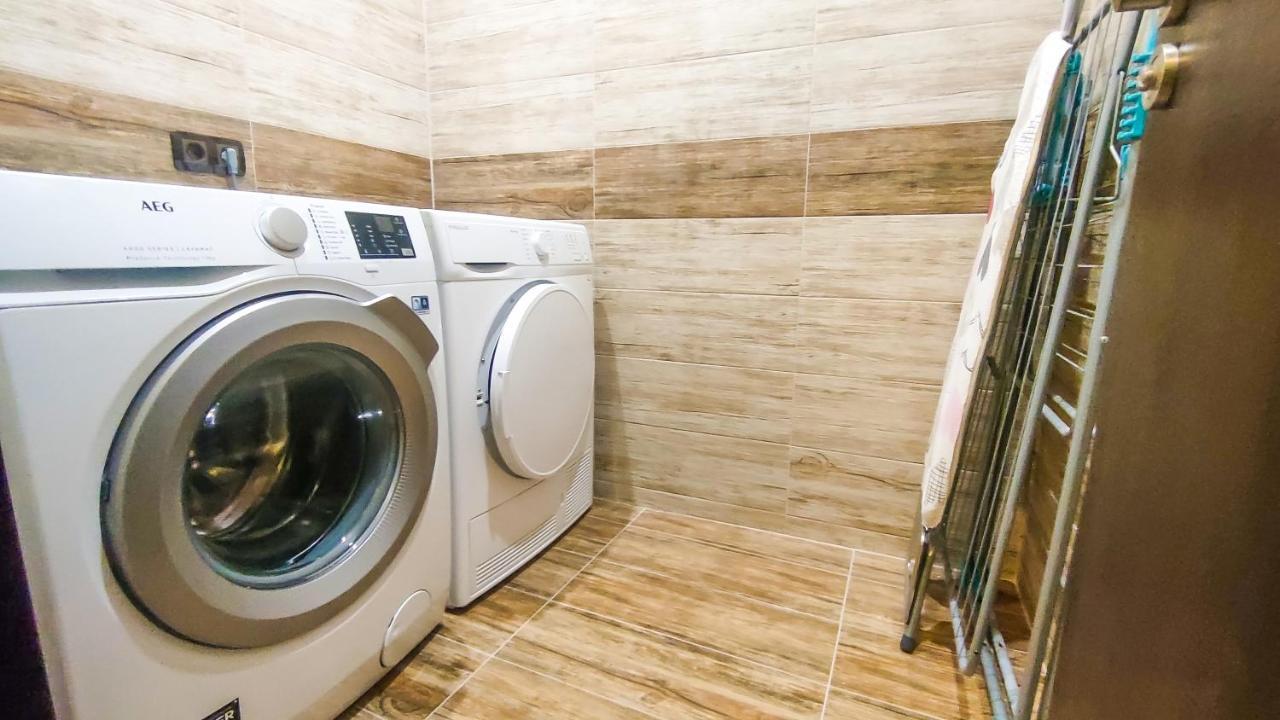 Апартаменти За Гости Делукс Burgas Bagian luar foto
